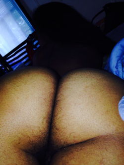 nevershaveyourbush:  My hairy ass & pussy…