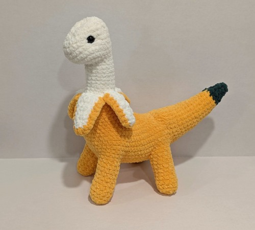 I Made A Bananasaurus And Twitter Went Kinda Apeshit For It In A Way That Freaked Me Out A Little Lot,
