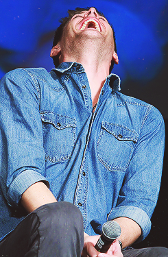 jensensprecioushands:  [x] 