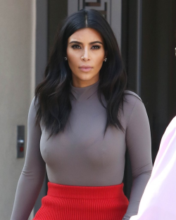 kimkanyekimye:  Kim out and about in West