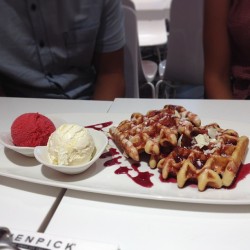 Omg waffles!!!!!! #inmabelly 