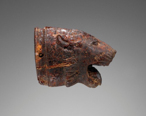  Pendant: Lion’s Head  550–500 B.C./ Italy / Etruscan / Amber The pendant consists of the head
