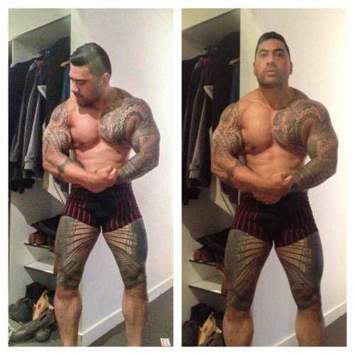 keahimakua:  just think how good he would look completely nekkid 
