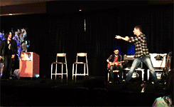 sammyhale:  Jared &amp; Jensen + the salt in the hula hoop dance (x x)