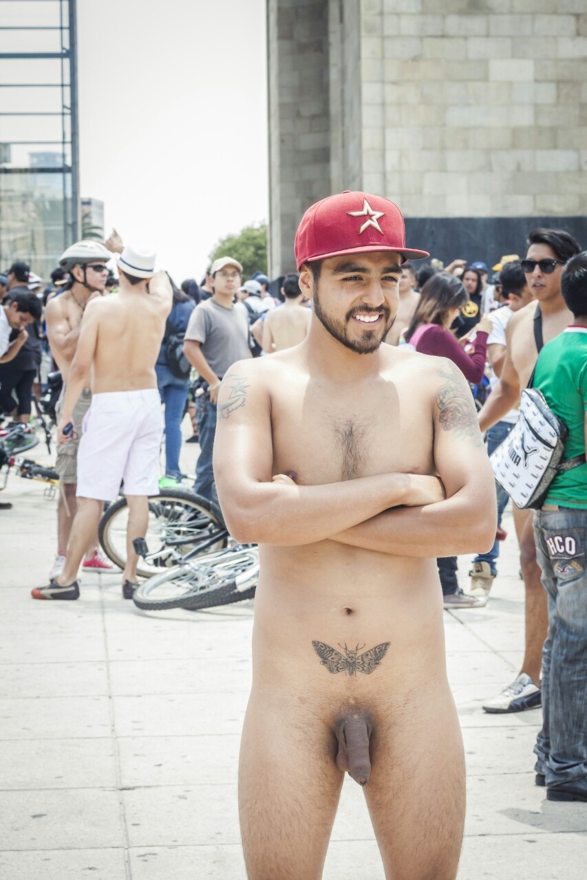 betomartinez:   Beto’s Corner  http://betomartinez.tumblr.com/