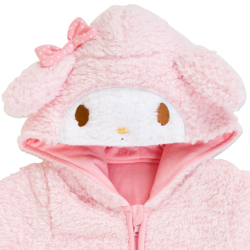 baby–kitten:-Sanrio baby products