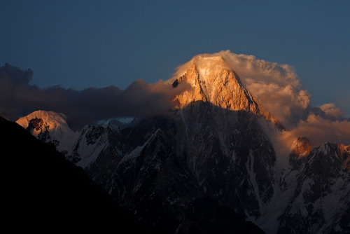 Gasherbrum IV: Last light by Shahid Durrani on Flickr.