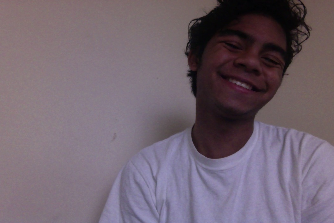 sarceda:  sarceda:here’s photographic evidence of me lying about being black lol 