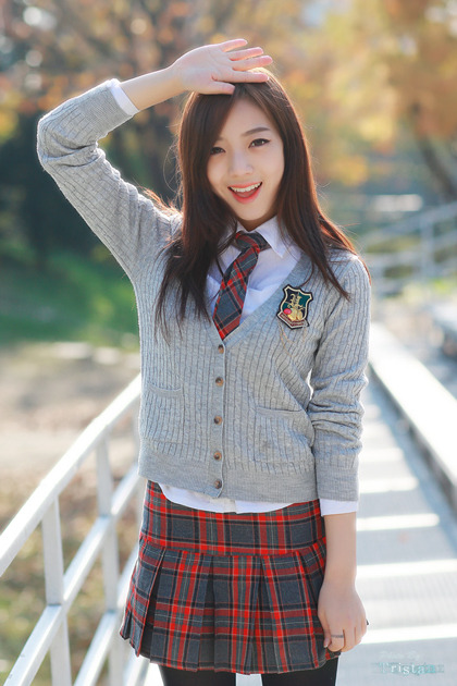 ↪ CLICK HERE TO SEE JAPANESE SCHOOL UNIFORMS ↩