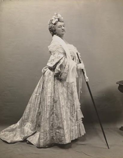 Elsie de Wolfe and Elisabeth Marbury at the (in)famous Hyde Ball, 1905
