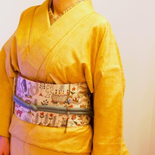 花織の着物にカンタワークの帯 #japan #tokyo #setagaya #kimono #obi #obidome #hanaori #khanthawork #着物 #帯 #花織 #カンタワー