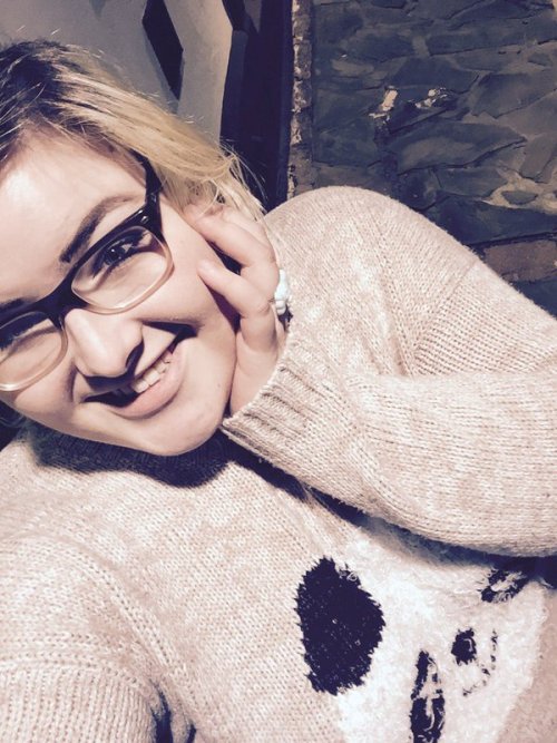 uzumakijpeg:today is just a selfie kinda day