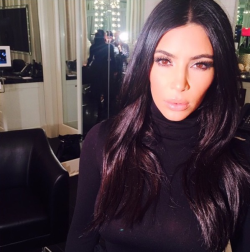 Kimkardashianfashionstyle: Kimkardashian - Shot A New Make Up Tutorial For My Website