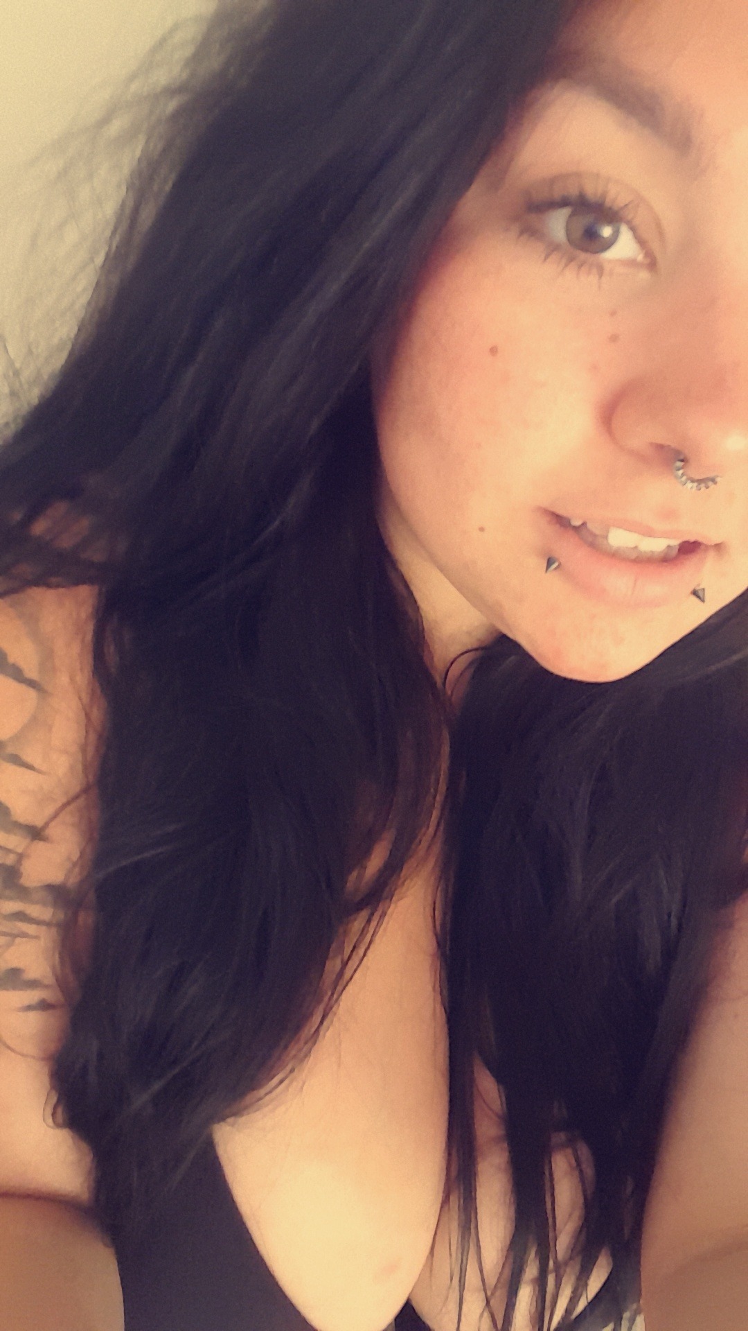 what-limit:  Yes I’m real and yes i send pics and videos xxx $  Kik prettynostalgic
