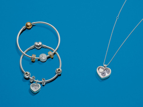 pandora-us-jewelry:  DO treat mom to something special this Mother’s Day.   Our NEW Mother’s Day col