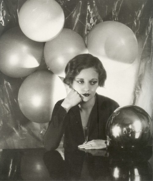 XXX maudelynn:  Constance Cumming c.1929  portrait photo