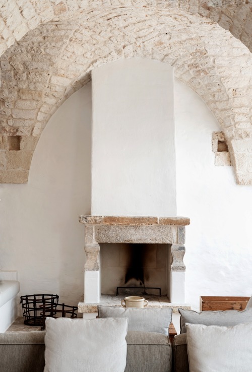 Masseria Santa Filomena, Ostuni, Italy,Flore &amp; Venezia ArchitectsAngela Maggi &amp; Claudio Palm