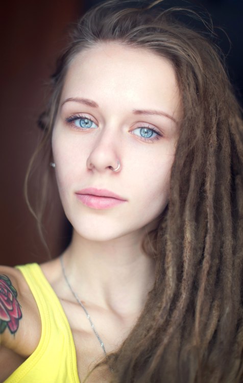 welovedreadlocks:  Алёна Майскаяwww.dreadlocks.ru