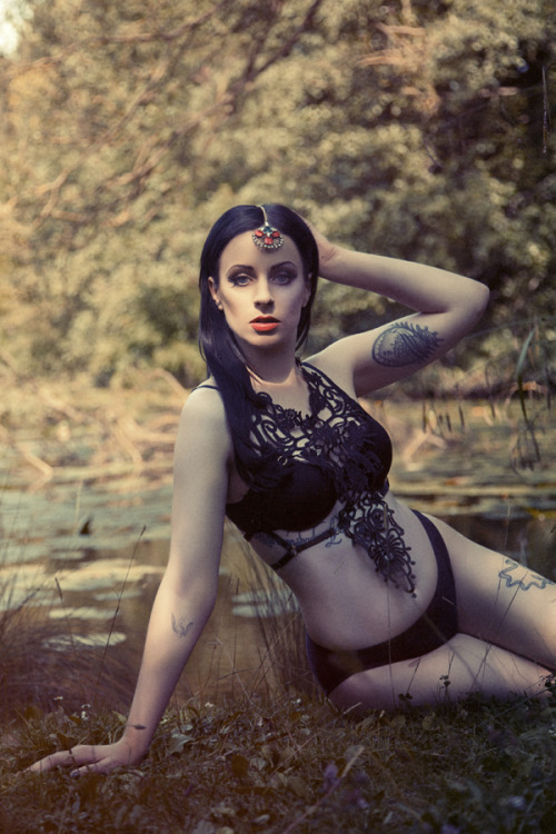 rubyjewel:  Photography - Cinnamon Stewart MUA - Joanna Strange Model - Ruby Jewel Harness - Twilight Siren