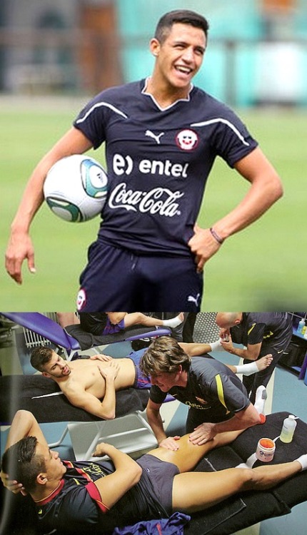 windrammer1-blog: menonpublic: #AlexisSanchez #soccerbulge #paqueton #footballbulge #bulto Ht Wo