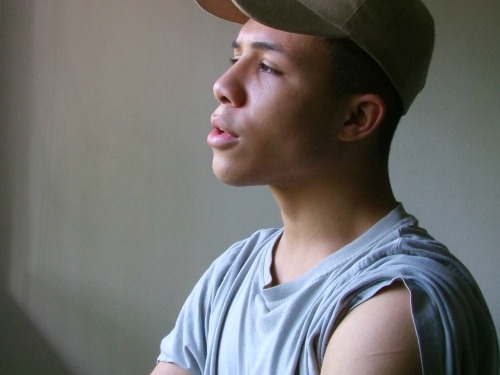 yeuo:  my features. some i’m proud of. some, not so much. but i’m thankful for them anyway. 