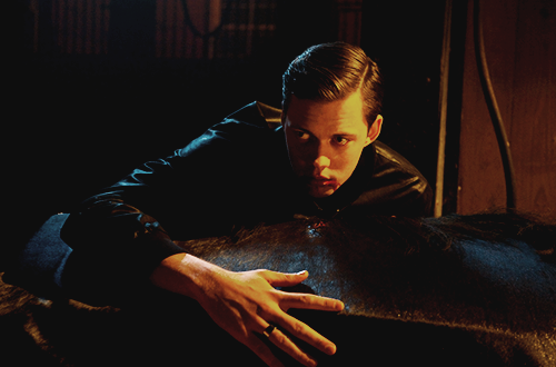 tell-me-another-horror-story:  First Images From “Hemlock Grove’s” Second Season 