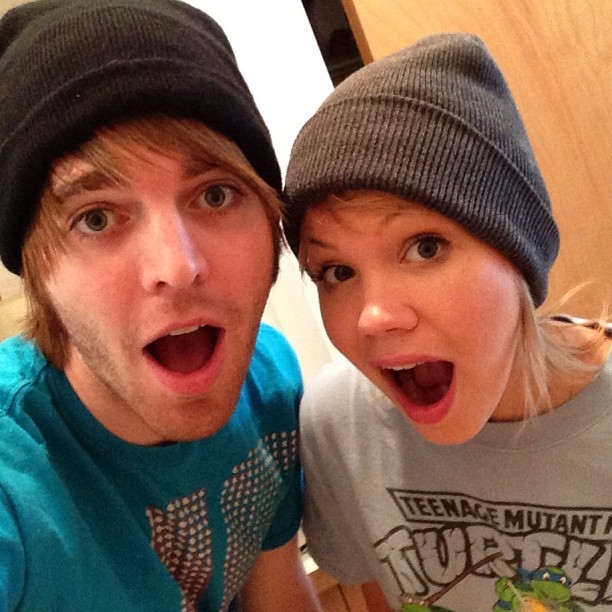 shanedawsonblog:  Me and my GF are twins!!!  Great, now someone will turn this into