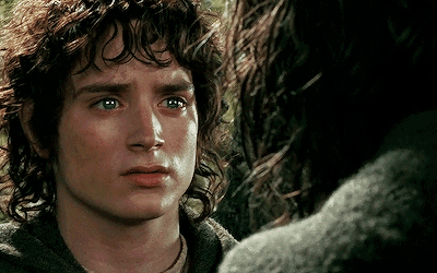hichie:@tolkiengenweek - day 2: platonic relationships ⤷Frodo Baggins and Aragorn ☼ You draw far too