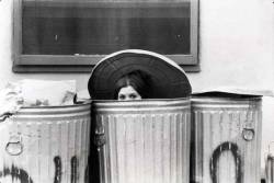 greenchimneys:  Carrie Fisher hiding in the trash cans on the backlot of the Star Wars set.