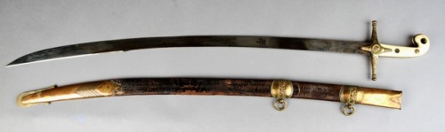 British Pattern 1831 General Officer’s SwordGilt brass mameluke-hilted with crossed sword and baton 