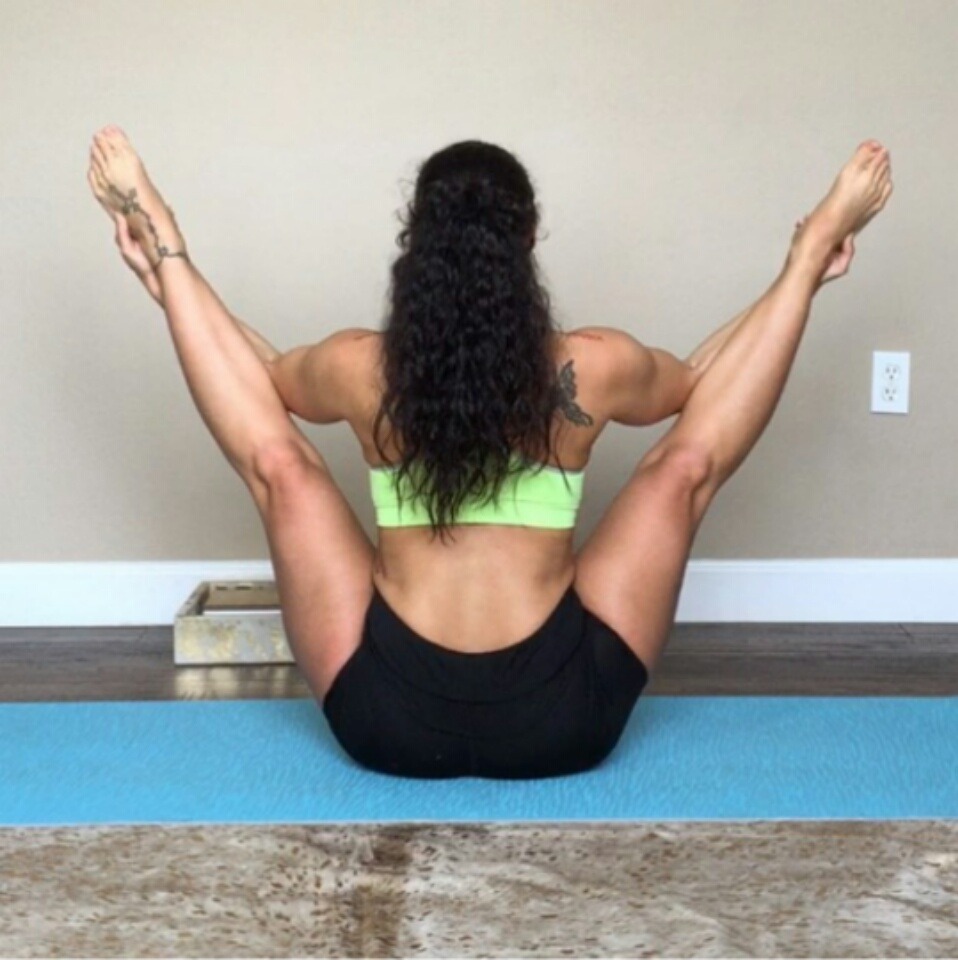 regularninjafit:  Stretch it out Sunday