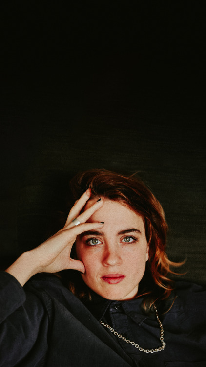 [requested] Adèle Haenel lockscreenslike/reblog if you save/use