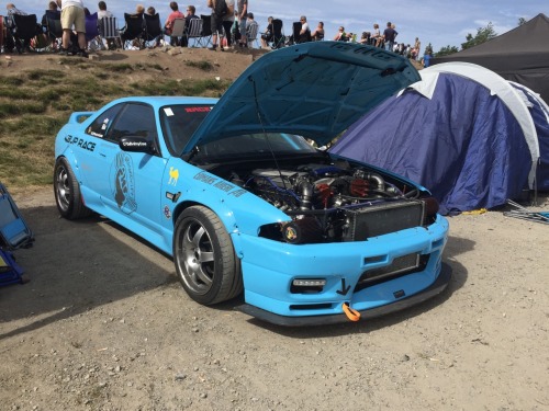 BMW V12 in an R33. Only at Gatebil lol