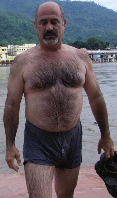 maturehairydaddies:  MATURE HAIRY DADDIES http://maturehairydaddies.tumblr.com