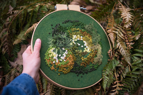 leavingmybody:New moss embroideries are up on Etsy! 