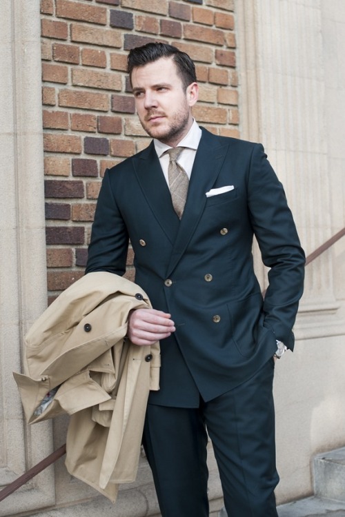 suitandtiefixation: double breasted