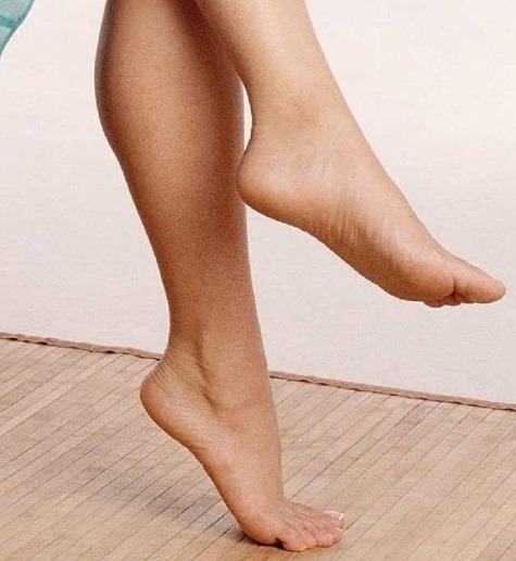 celebfeet69:  Selma Hayek Feet