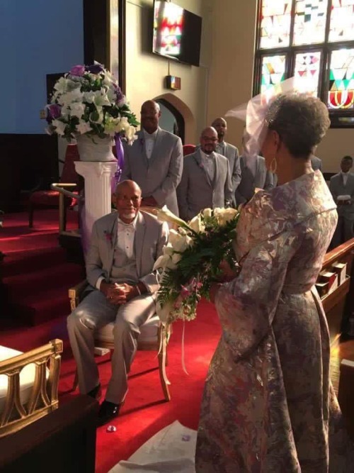 majestic-1: sirewordplayj: myniggahplease: dynastylnoire: chrissongzzz: Married at 86 years ❤️ And t