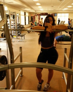 Ricancumdumpbarbie:who Wants To Watch Me Workout ??