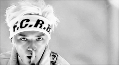 kimtaehvngs:  In this cold world, I’m closing my eyesLaying down in bed, covering