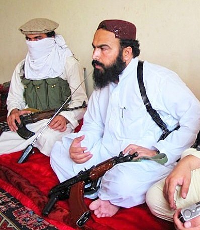muslimfeet:  Who would smell and lick those Pakistani Taliban feet?