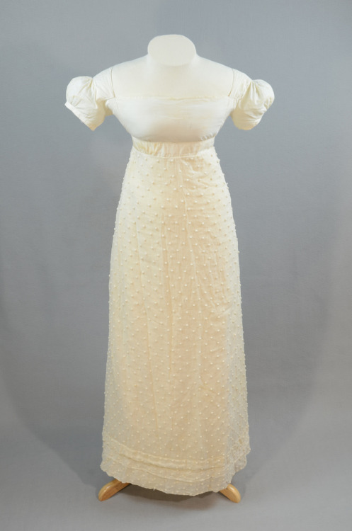 Dress, 1812-16From the Irma G. Bowen Historic Clothing Collection at the University of New Hampshire