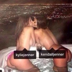 its-hazy-in-here:  Kendall and Kylie Jenner