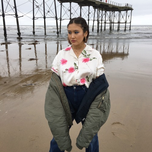 erikakbowes: www.instagram.com/erikabowes/ beach day