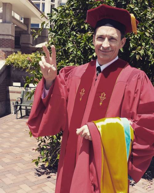 Fight on pops ❤ ✌ #drstorti #doctorofeducation(at University of Southern California)