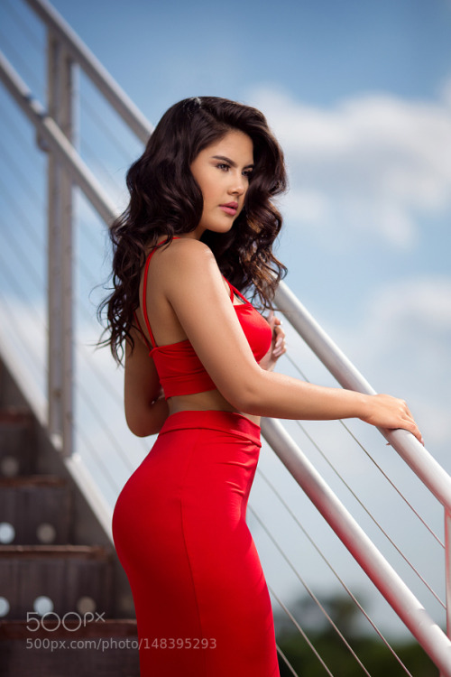 photografiae: Lauren Victoria - Red by FranciscoJoelHernandez || ift.tt/1SGutex