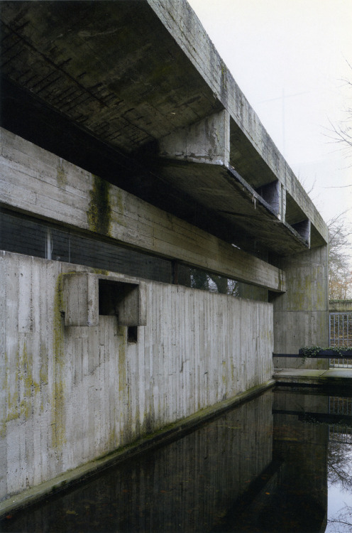 subtilitas: Juliaan Lampens &amp; Rutger Langaskens - Kerselare Chapel, Oudenaarde 1966. Persona