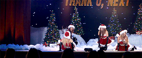 dailygrande:Spend more time with my friends,I ain’t worried bout nothin’