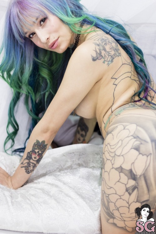mydumpingspot-girls:  Terrorlydia Suicide