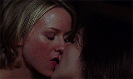 myellenficent:I’m in love with you… I’m in love with you…Mulholland Drive (2001) dir. David Lynch